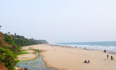 Varkala Cliff & Beach Escape